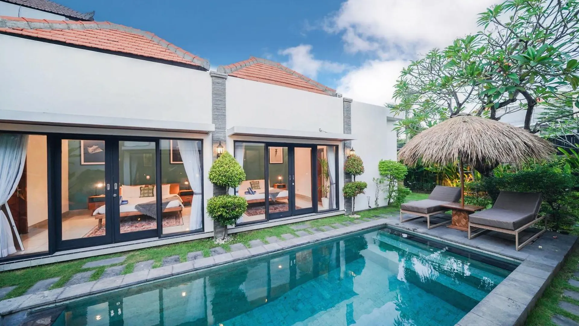 Peaceful Private 3Br Pool Villa In Heart Of Bali Legian